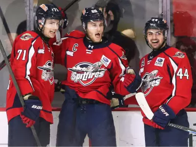Windsor Spitfires Stage Dramatic Third-Period Comeback to Defeat Flint Firebirds 6-5
