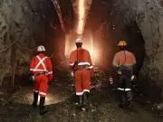 Barrick Mining Plans Asset Shuffle and Unit Spinoff Amid Declining Output