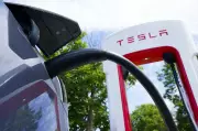 British Columbia Scales Back 2035 Zero-Emission Vehicle Mandate to 75%