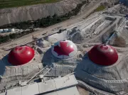 Canadian Manufacturing Declines While Mining Sector Thrives Despite Government Subsidies