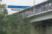 Capture of Mexico crime boss prompts blockades near U.S. border