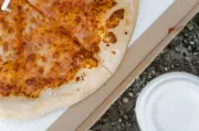 Costco Recalls Pizza Kits Sold in Canada Due to Mould Contamination