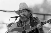 David Allan Coe, Country Music Outlaw, Dies at 86