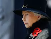 Historian Commissioned to Write Official Biography of Queen Elizabeth II
