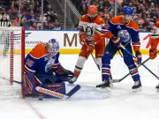 Jarry Starts in Goal, Hyman's Status Uncertain for Oilers vs. Blackhawks