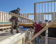 Labour Unions Applaud Federal Spending on Skilled Trades Training