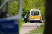 London Police Investigate Suspicious Items Near Israeli Embassy in Kensington Gardens