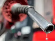 Ontario Gas Prices Set to Drop as Ceasefire Lowers Crude Oil Costs