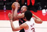 Raptors Beat Cavaliers 126-104, Cut Series Deficit to 2-1