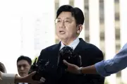 South Korean Authorities Pursue Arrest Warrant for HYBE Chairman Bang Si-Hyuk, BTS Founder