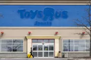 Toys 'R' Us Canada Granted Court Approval to Seek Sale or Investors
