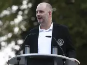 Vancouver Giants GM Hnat Domenichelli Steps Down, Stays in Player Personnel Role