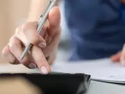 Will Your Financial Adviser Lose Their Nerve When Stock Markets Fall?