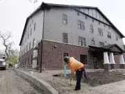 Windsor mayor pauses development charge waivers for new apartments