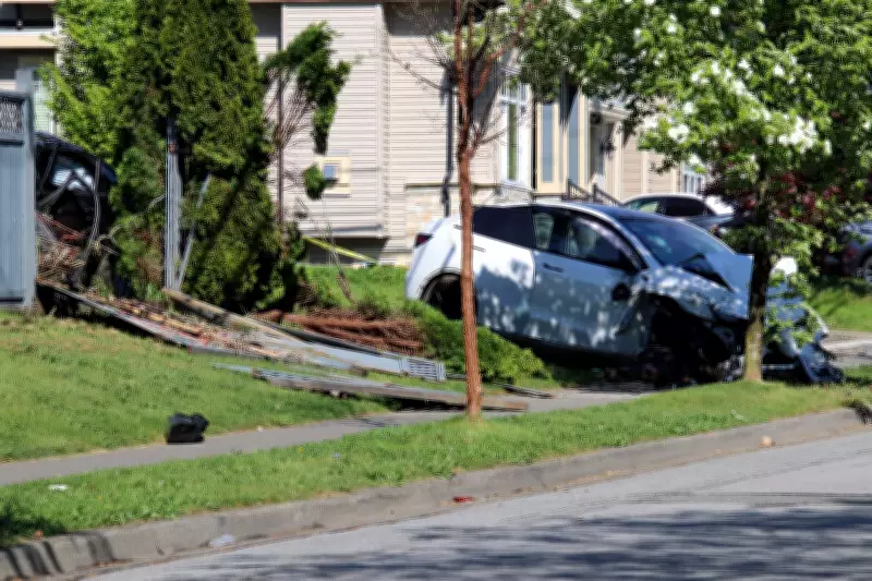 1 dead, 5 hospitalized after car crash in Delta, B.C.