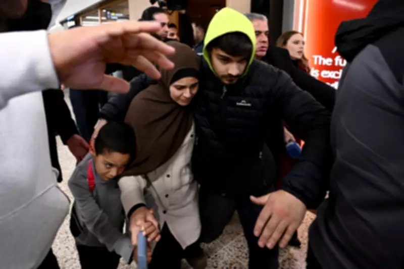 19 Australians Linked to Islamic State Group Land in Australia