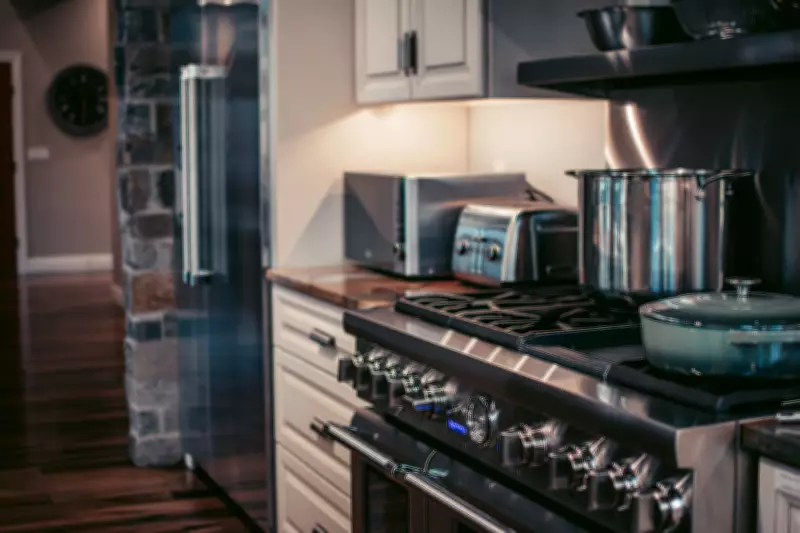 Appliance Prices May Rise as Retailers Urge Quebec to Delay Consumer Law