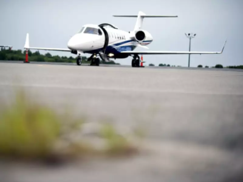 Berkshire’s Retirement Gift for CFO: 30 NetJets Flight Hours Annually