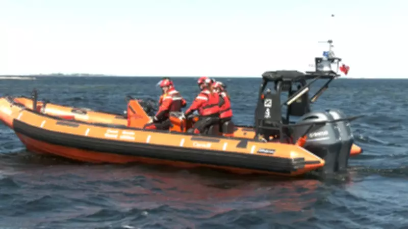 Canadian Coast Guard Conducts Search and Rescue Training in Parry Sound