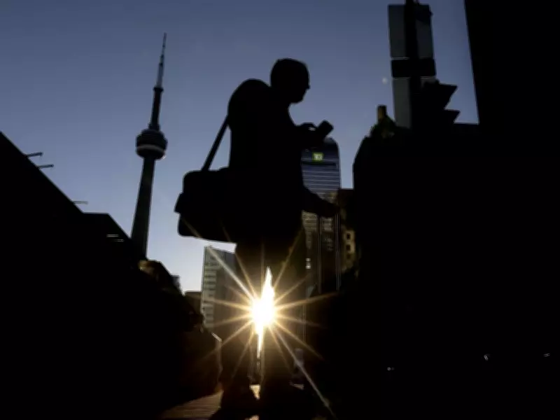 Canadian Pensions Halt $3B Private Equity Sales on Valuation Gaps