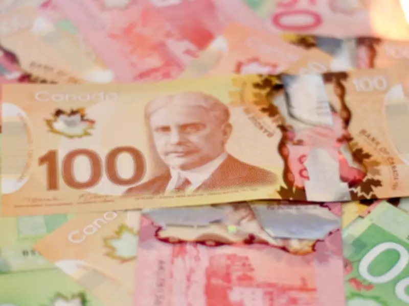 Canadians Cut Summer Spending, Gen Z Plans to Splurge: Survey