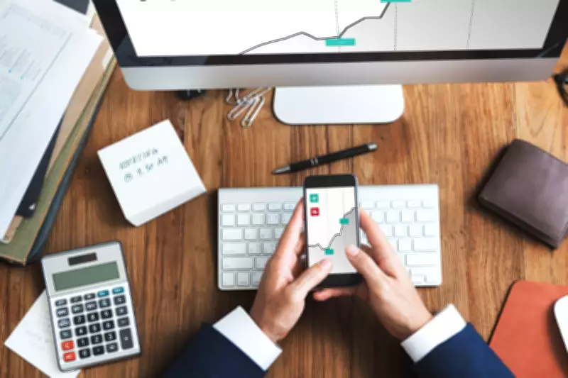 Canadians Take Control of Personal Finance with Structured Learning