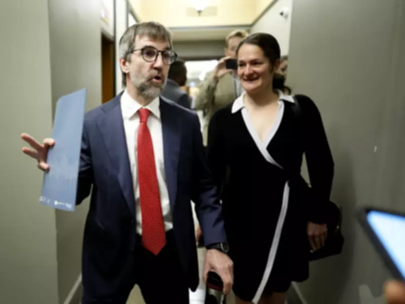 Carney Thanks Guilbeault as Former Environment Minister Prepares to Resign Over Pipeline Deal