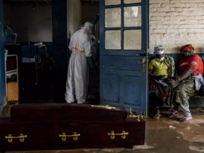 Congo Tightens Travel as Ebola Spreads and Supplies Run Low