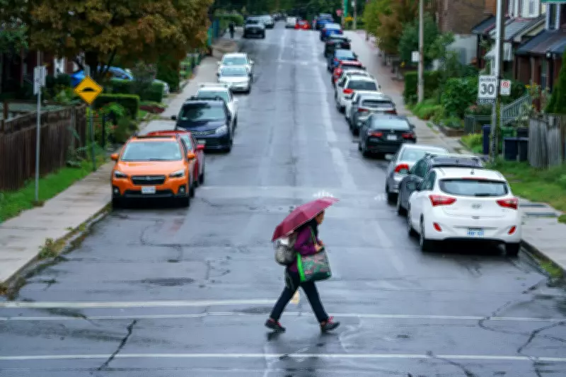 Cool, Unsettled Weather Returns to Toronto and Stays