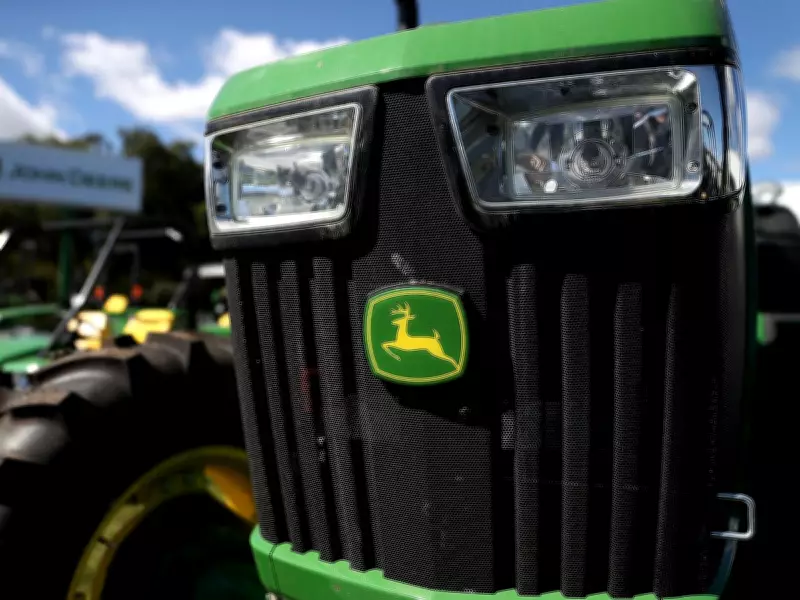 Deere Shares Fall as Farm Challenges Persist on Iran War Costs