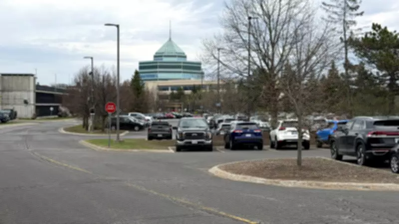 DND Faces Parking Shortage at Ottawa's Carling Campus, Urges Staff to Commute on Mondays and Fridays