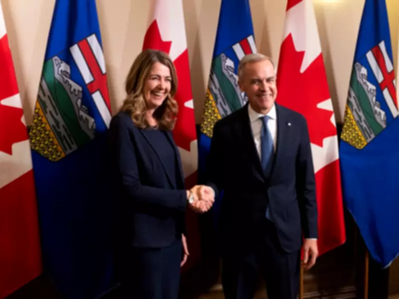 Energy Leaders React to Alberta-Ottawa Oil Pipeline Deal: Mixed Views