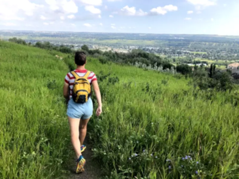 Explore Urban Wilds: Patterson, Paskapoo Slopes & Cougar Ridge Walk