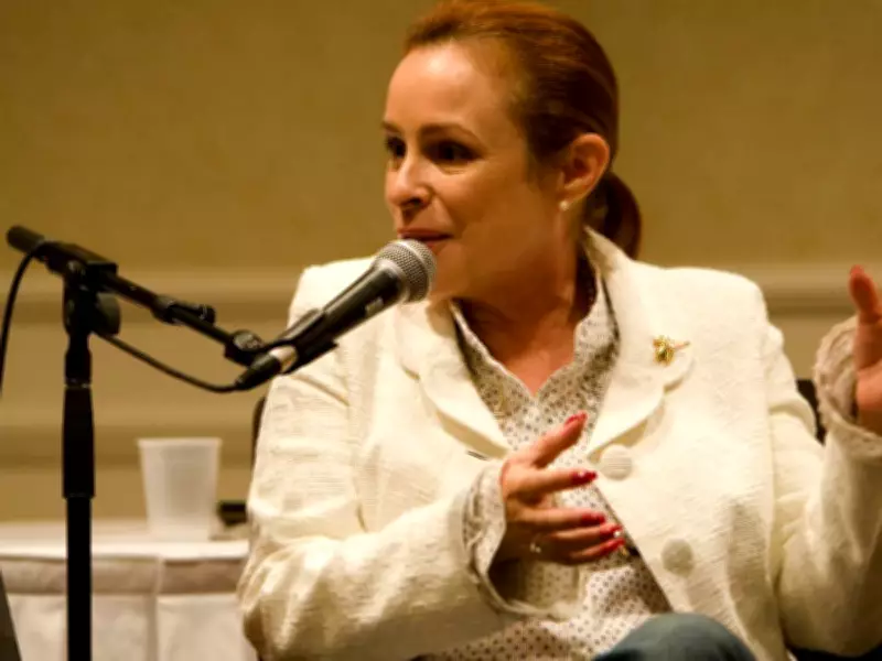 Fidel Castro's Daughter Gives 'Half-Answer' on Trudeau Half-Brother Rumour