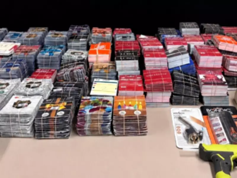 Halton Police Bust Gift Card Scheme, Arrest Two Mississauga Men