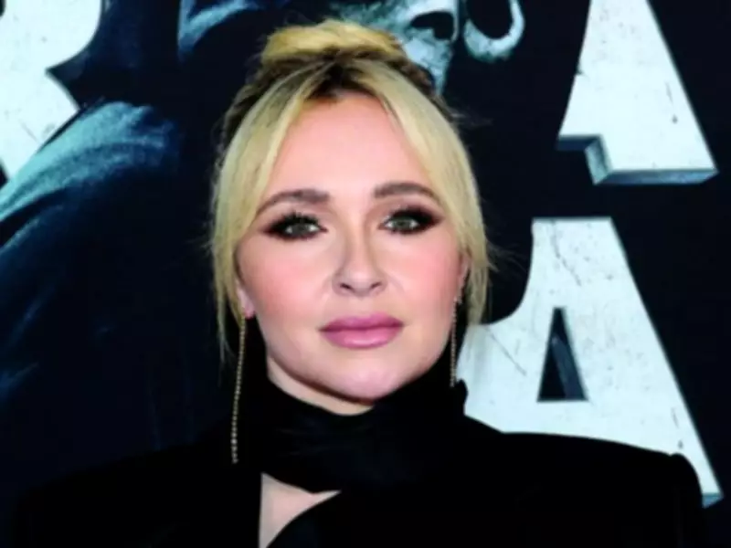 Hayden Panettiere Comes Out as Bisexual in New Memoir