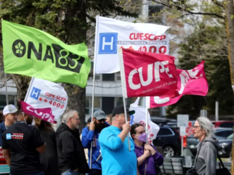 Health workers warn Ottawa Hospital job cuts will harm patient care