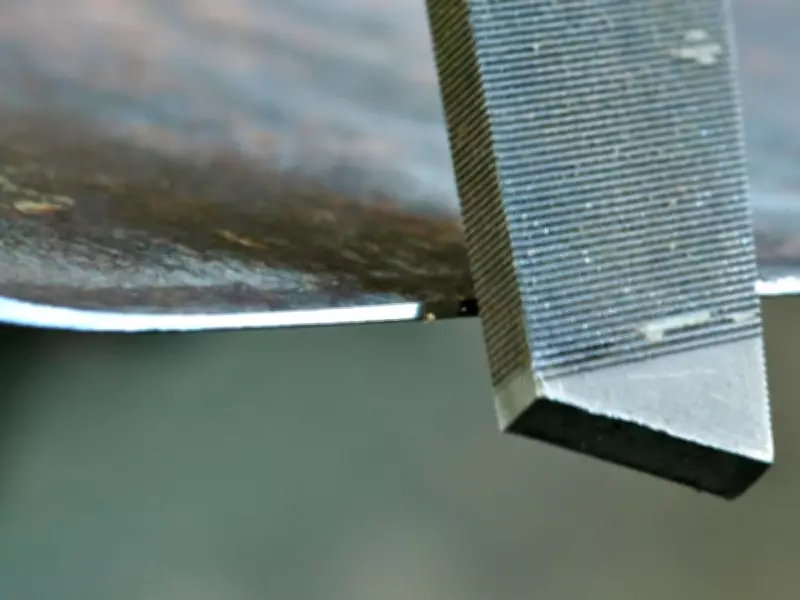 Houseworks: Sharpen, Oil, and Repair Your Shovels for Easier Digging