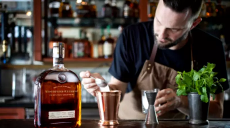 How to Make Perfect Mint Juleps for Kentucky Derby Parties at Home