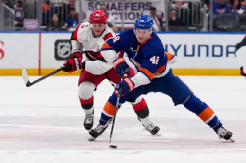 Islanders' Schaefer Unanimous Choice for Calder Trophy