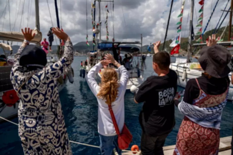 Israeli troops intercept Gaza-bound flotilla vessels