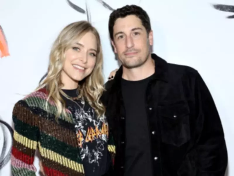Jenny Mollen Pens Emotional Essay After Split from Jason Biggs