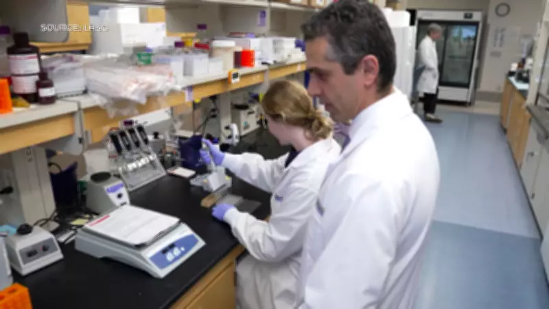 London Leads Largest Canadian Clinical Trial Using 'Poop Pills' for Lung Cancer