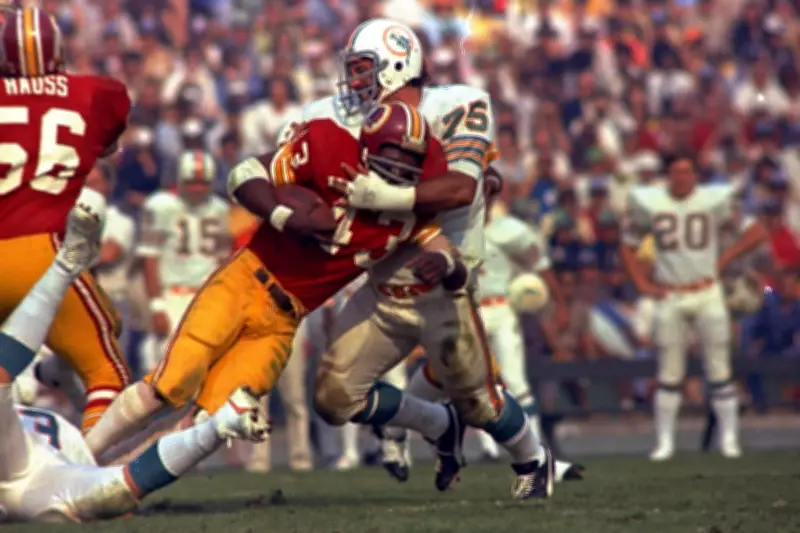 Manny Fernandez, key to 1972 perfect Dolphins, dies at 79