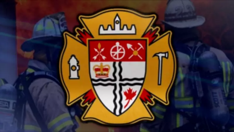 One dead in Ottawa townhouse fire on Russell Road