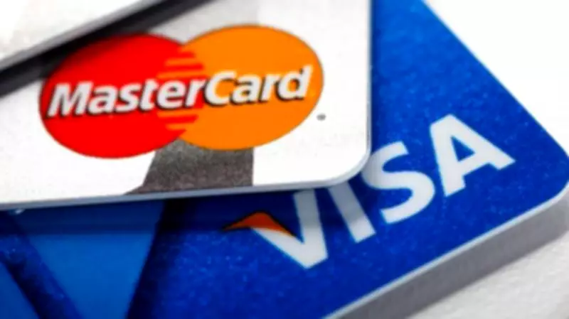 Ontario group stole debit, credit cards from Winnipeg gym lockers: police