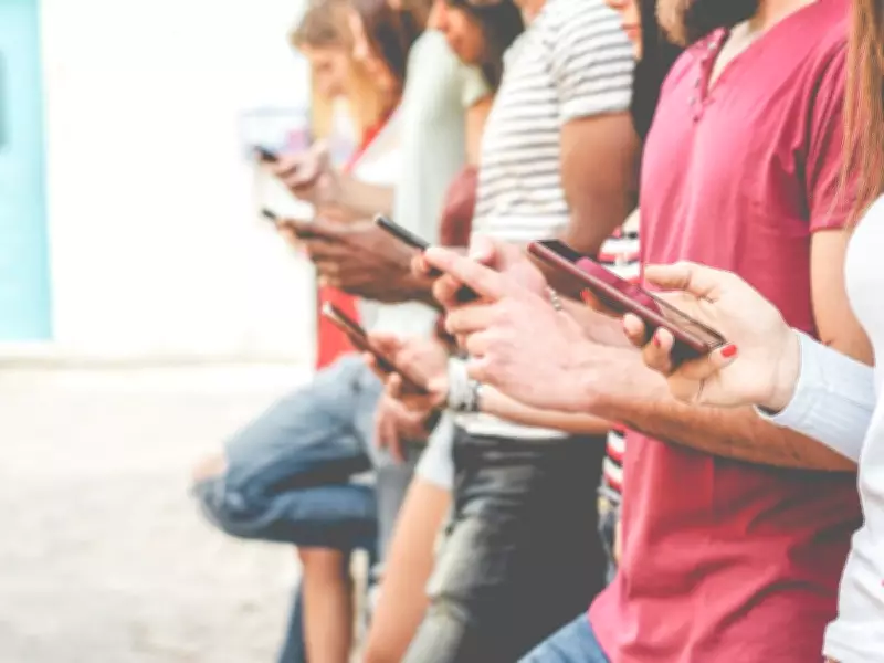 Opinion: Teaching Decision Skills to Combat Teen Social Media Addiction