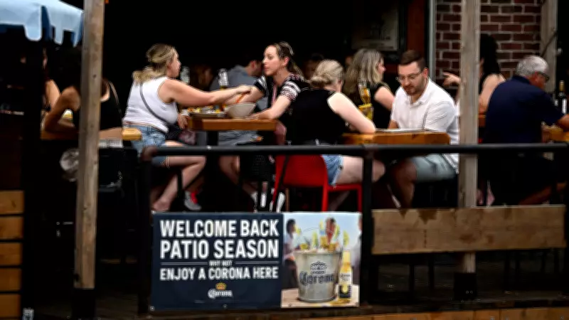 Ottawa City Council Waives Monthly Patio Fees for Summer 2026