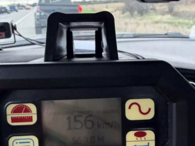 Ottawa Driver Caught at 156 km/h in HOV Lane on Highway 417