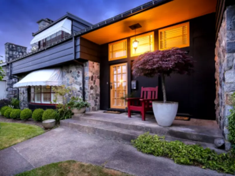Record 10 Private Homes Featured in New Westminster Heritage Tour
